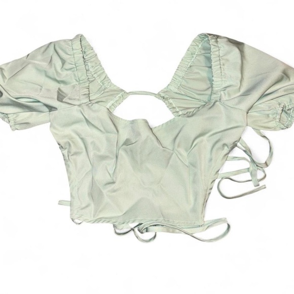 Light Green Puff Sleeve Crop Top - Picture 3 of 5